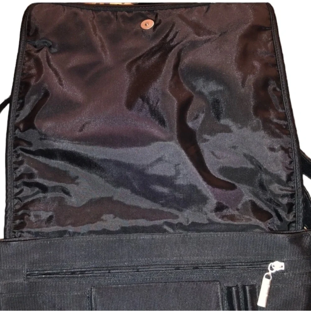 FALCHI SPORT black Microfiber UNISEX Commuter / computer Bag Lots of Pockets